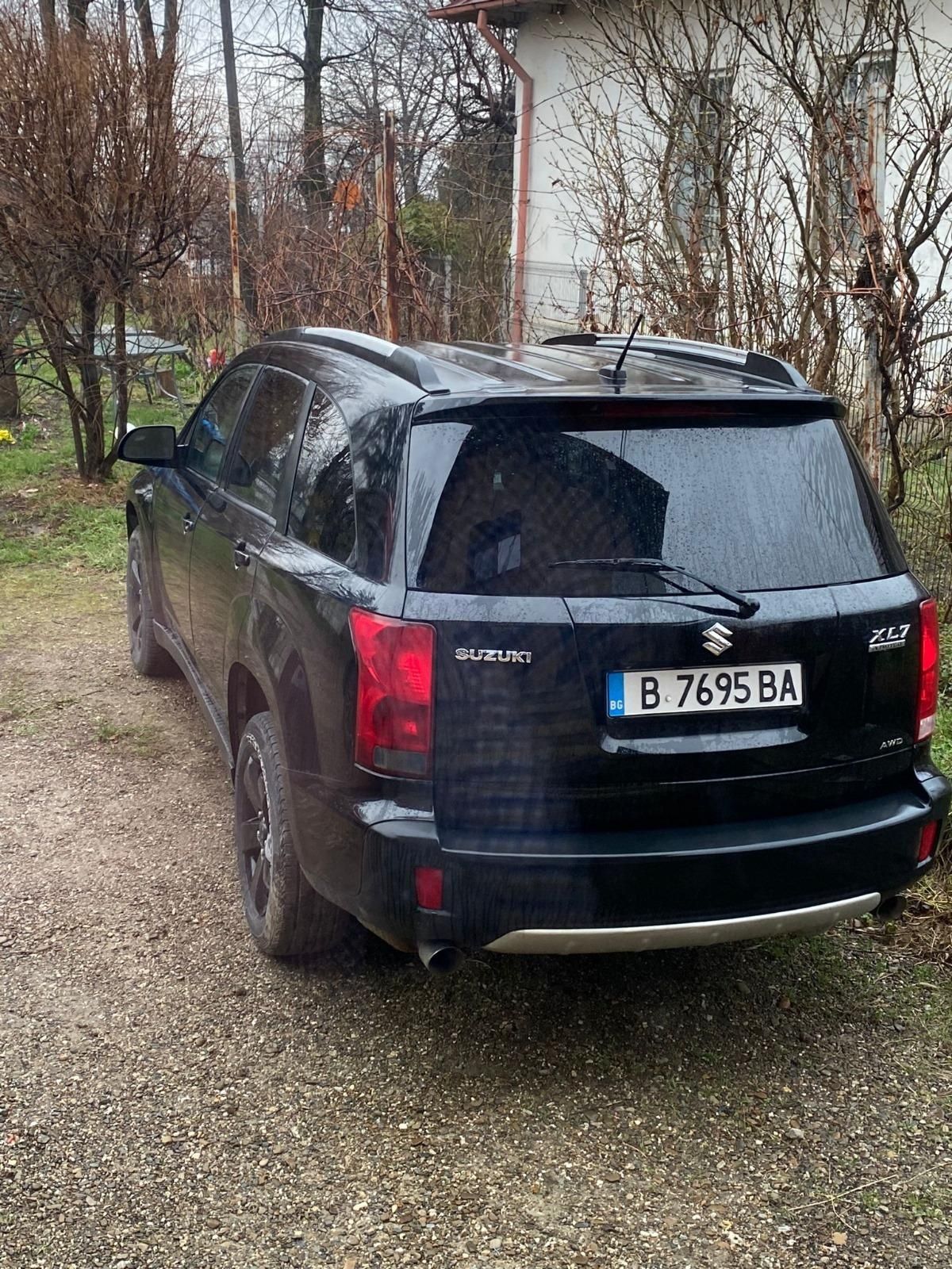 Autoturism marca Suzuki XL 7