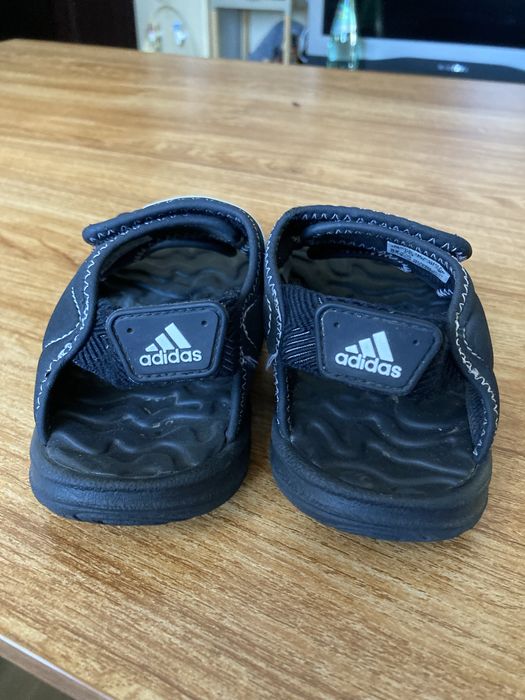 Оригинални детски джапанки Adidas