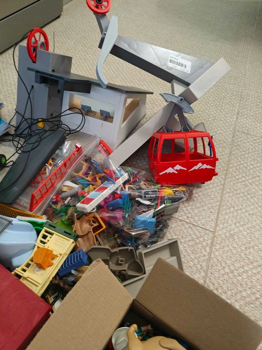 Playmobil - Алпийски кабинков лифт + много уникални животни и фигурки