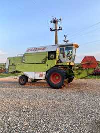 Vând Claas Dominator 96 [NU John Deere New HollAnd]