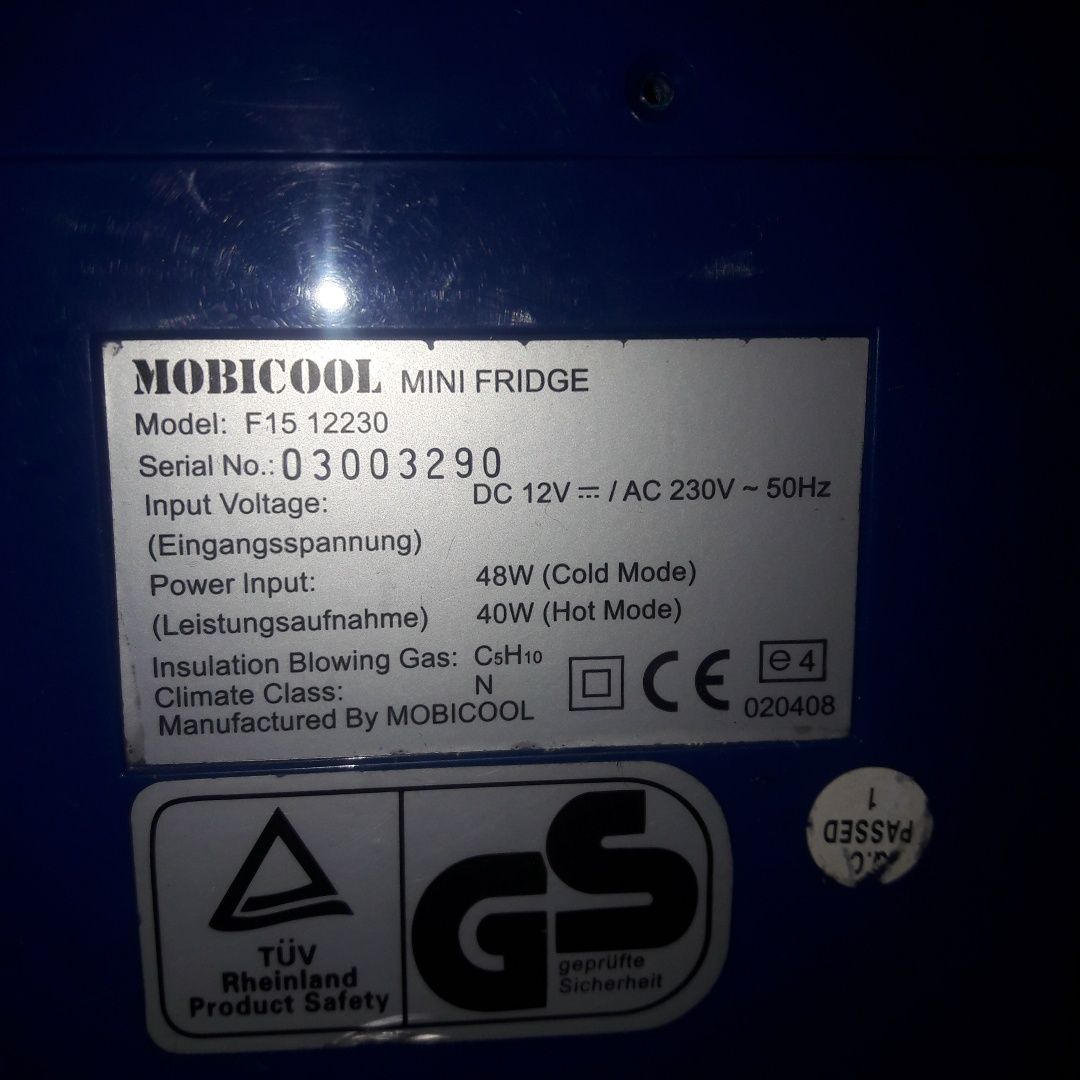 Minifrigider portabil MOBICOOL F15-12230