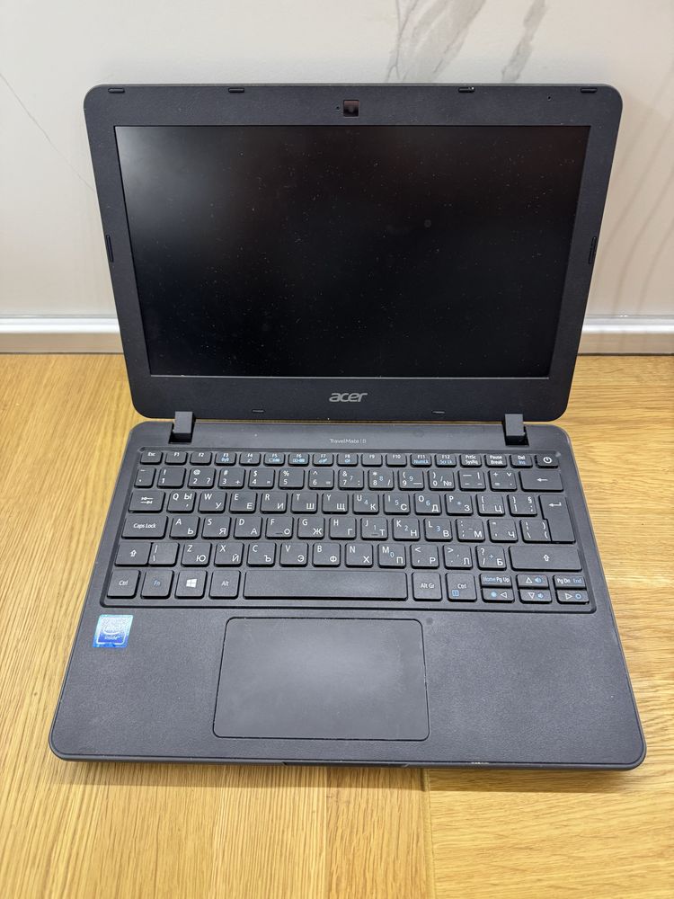 Лаптоп Ноутбук Acer TravelMate B117 11.6 инча