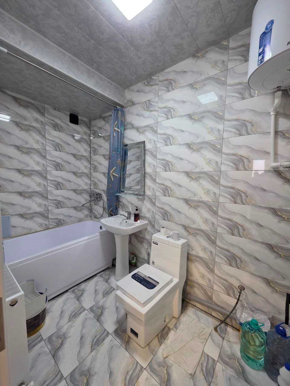 Продаётся 2х комн квартира на 8 этаже Ор-р Горгаз
