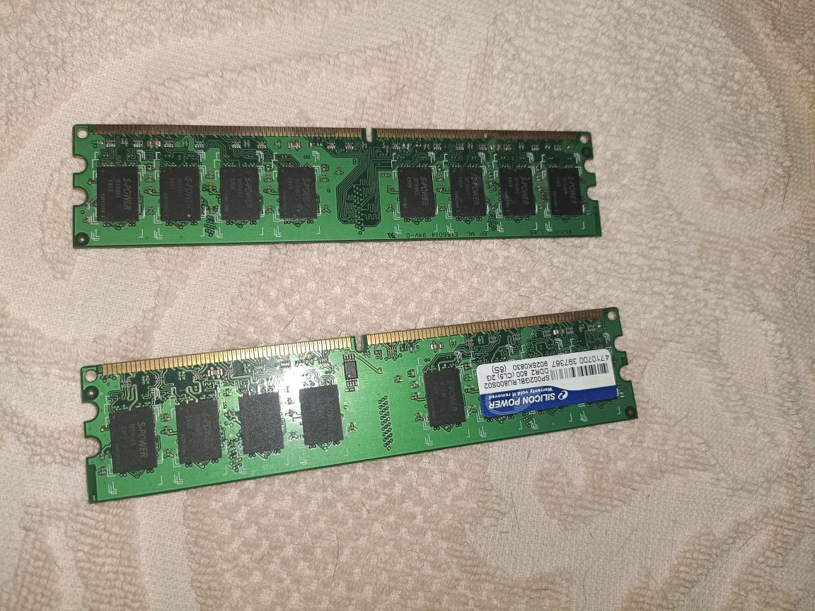 Оперативная память для компьютера 2 ГБ DDR2