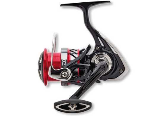 Макара Daiwa PROREX X LT 3000 C -XH / Daiwa NINJA FEEDER LT 6000 SS