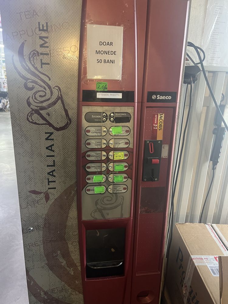 Expresor automat de cafea