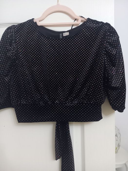 Bluzita H&M in stare foarte buna