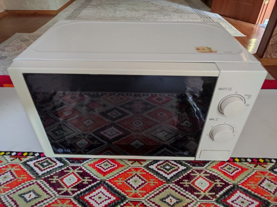 Микроволновка LG