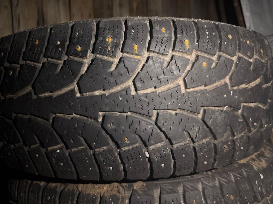 Продам шины ханкок 265/65R17