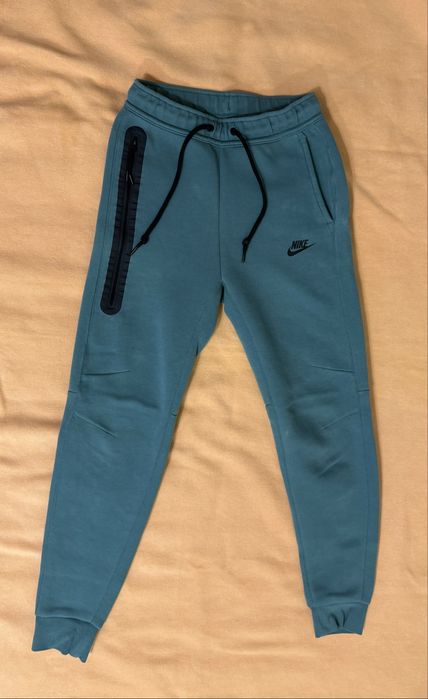 Оригинален анцунг: Nike