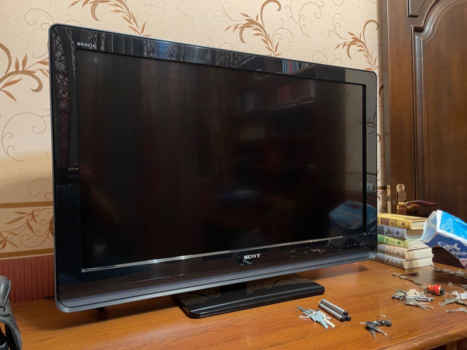 Продаю телевизор Sony