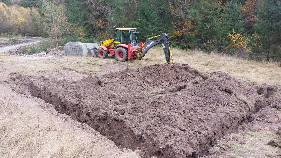 Închiriere/lucrări buldoexcavator ARIEȘENI