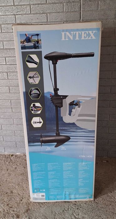 Motor electric barcă