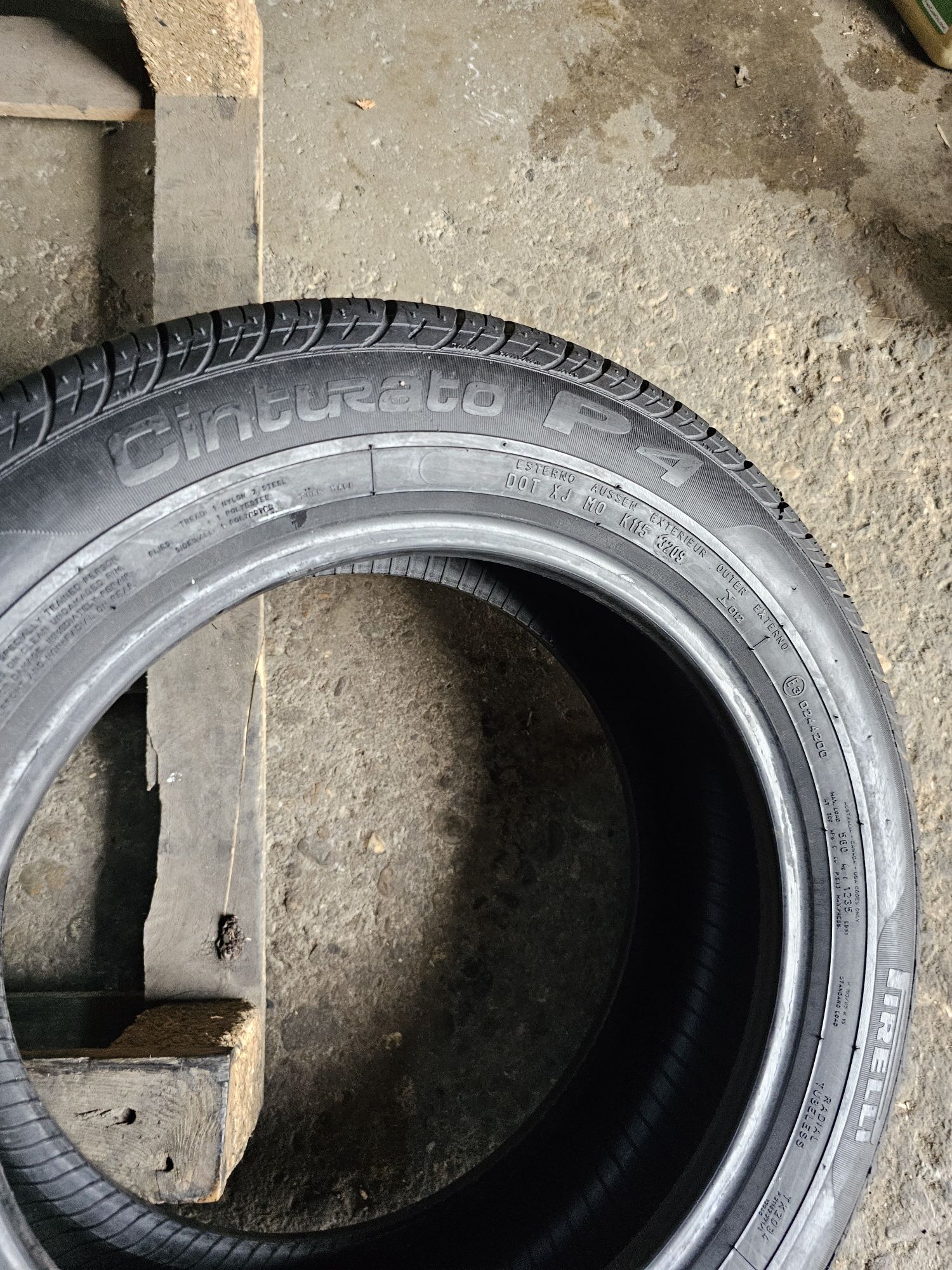 2 anvelope vara 185 65 15 Pirelli 8mm