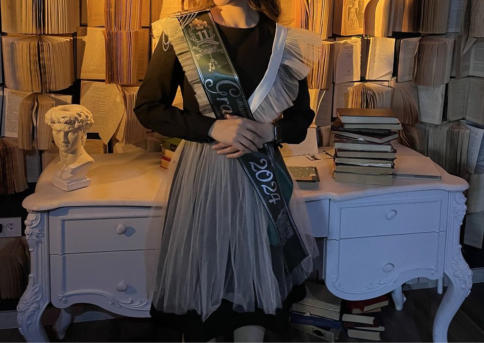 Шикарная форма на последний звонок!