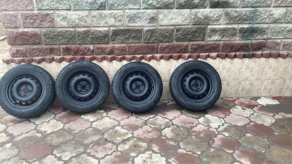 резина автошина Michelin с дисками