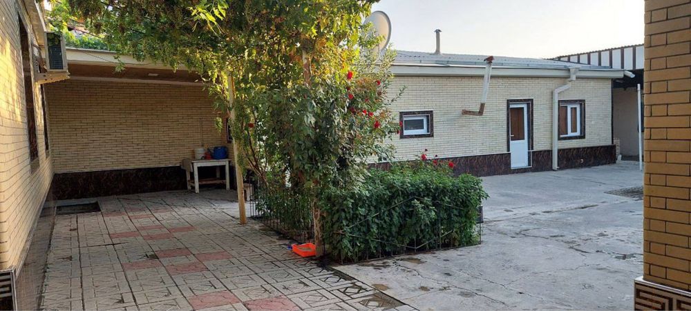 Срочна продаётся дом 4соток 7 комнат