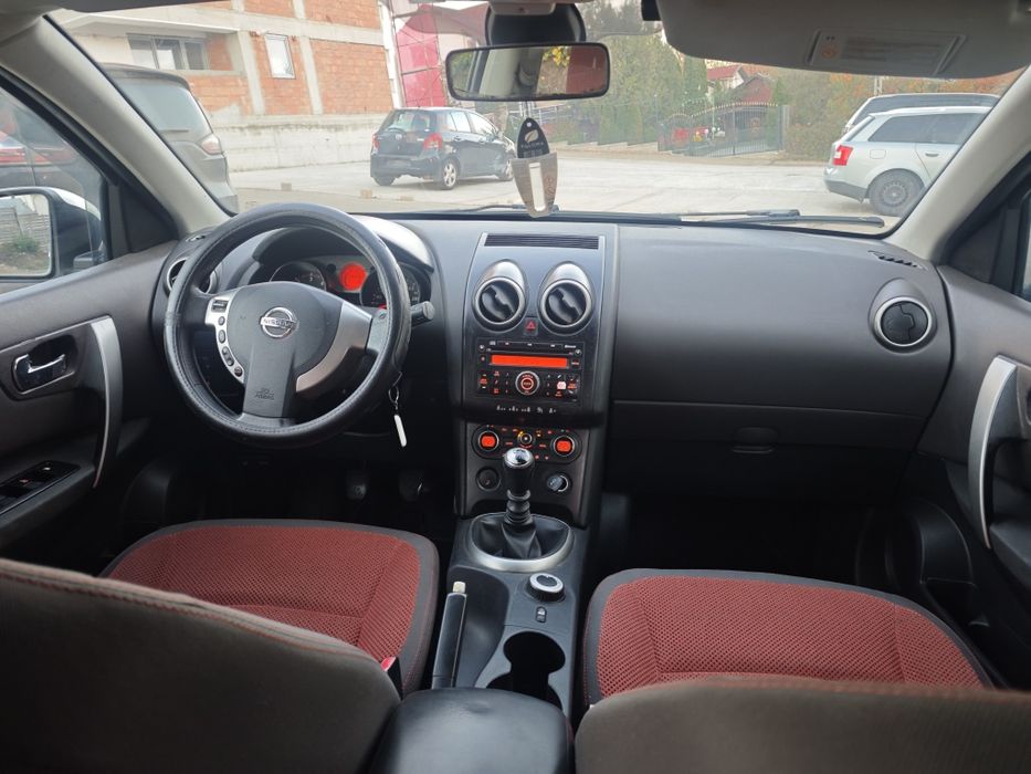 Vând Nissan Qashqai 2.0 dCi (150 CP), 4x4, An 2008
