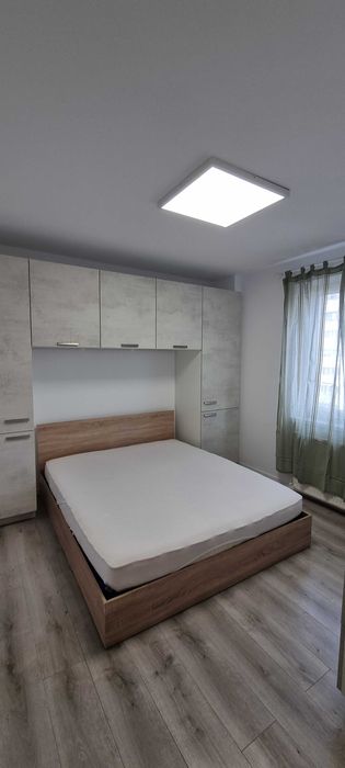 Apartament de inchiriat 3 camere Piața Miniș