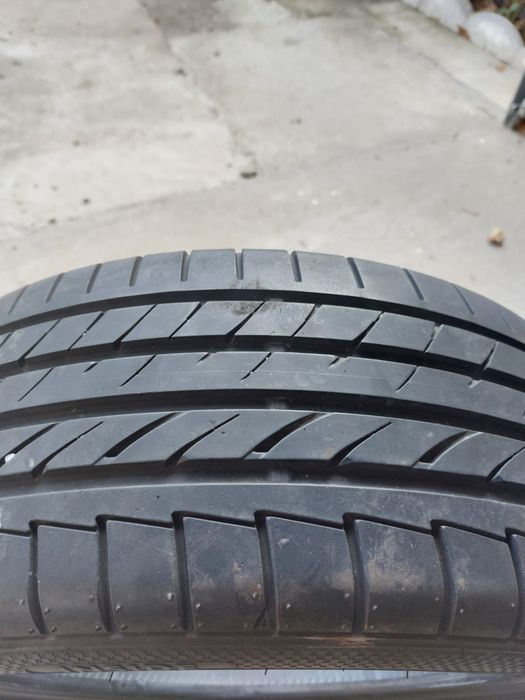 Vand anvelope de vara 215/45 R18, 89W