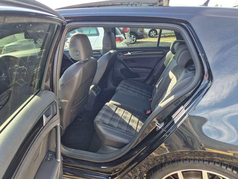 VW Golf 7 GTD AUTOMAT 2.0 TDI 184 CP 07 2015 EXTRA FULL.