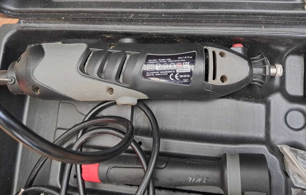 Minifreza (polizor drept) Skil 1415AC stare perfecta