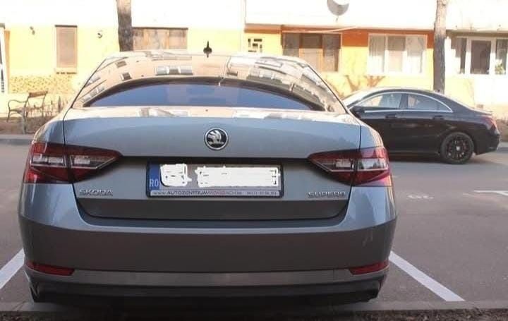 Vând Skoda Superb 2016