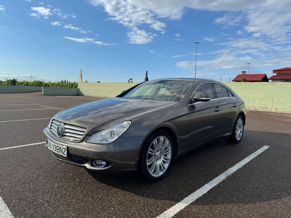 Mercedes-Benz CLS Mercedes-Benz CLS 320 CDI - Exemplar deosebit, îngrijit cu pasiune