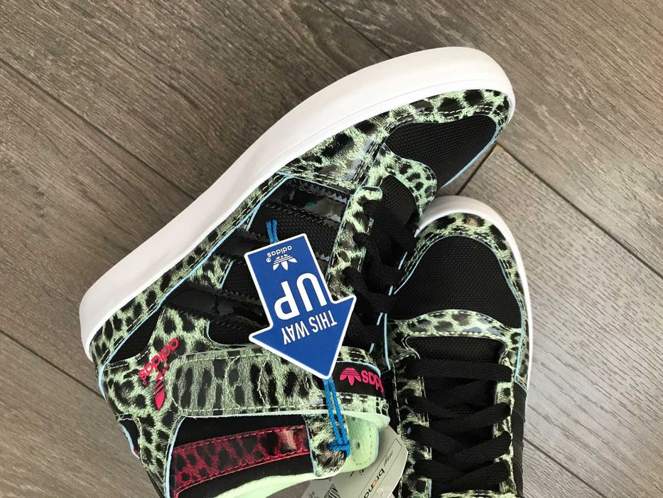 ЦЕНА ПОДАРЪК!!! Оригинални кецове Adidas Originals * 36