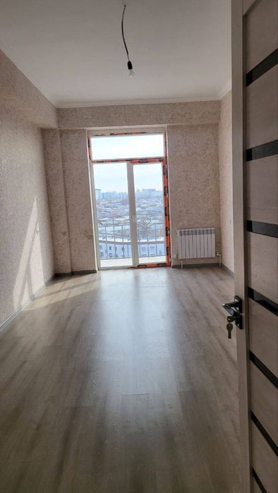 ПРОДАЕТСЯ КВАРТИРА, Юнусабад 10 квартал, с ремонтом.