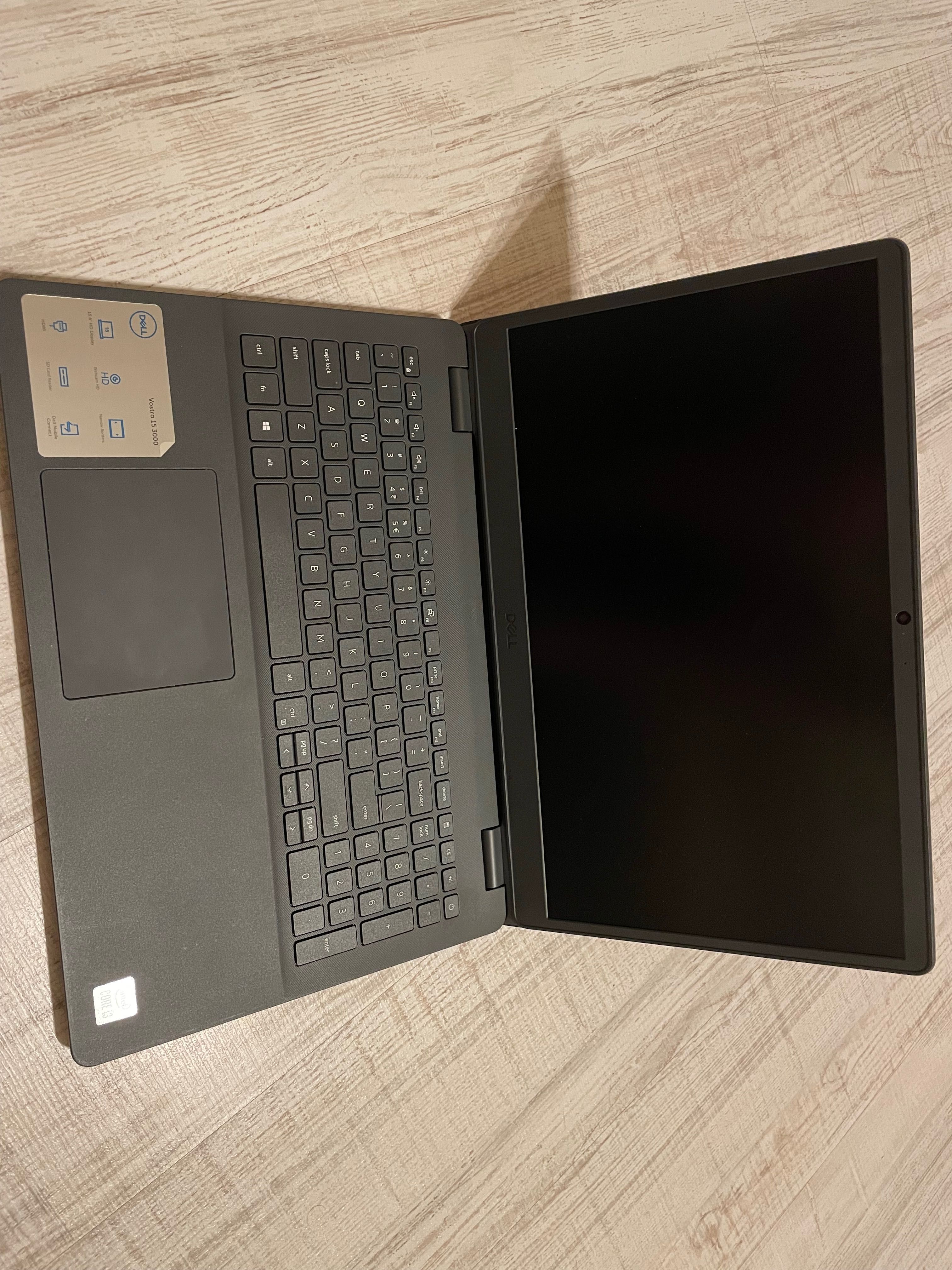 Laptop Dell Vostro 3501