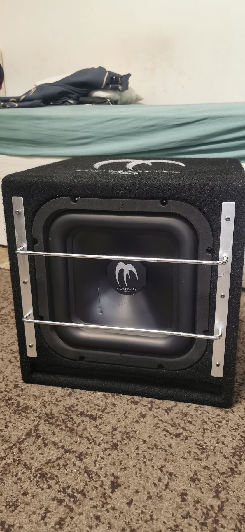 Subwoofere auto ALPINE 1000 watts & Crunch BlackMAXX 300 watts