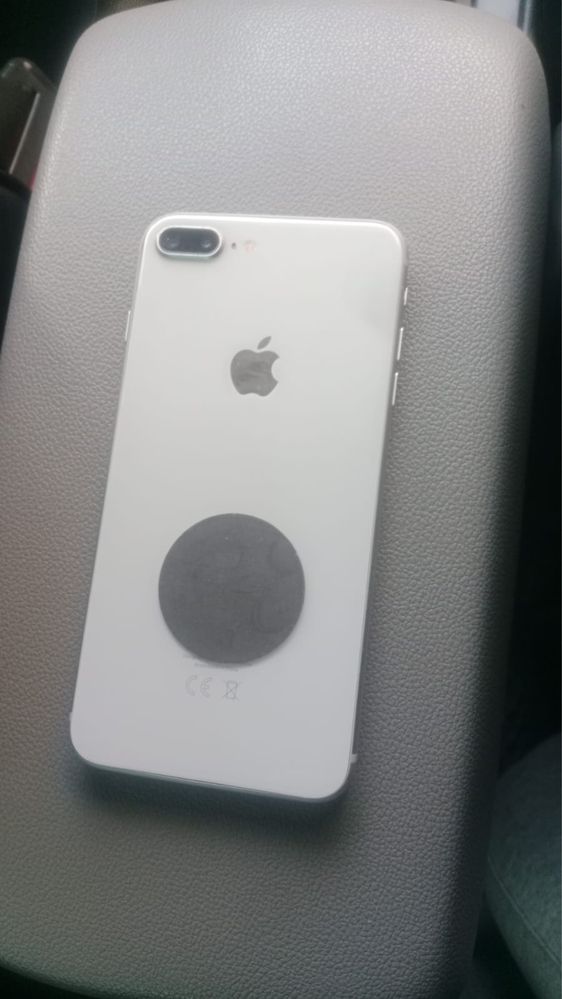 Продам iPhone 8 plus