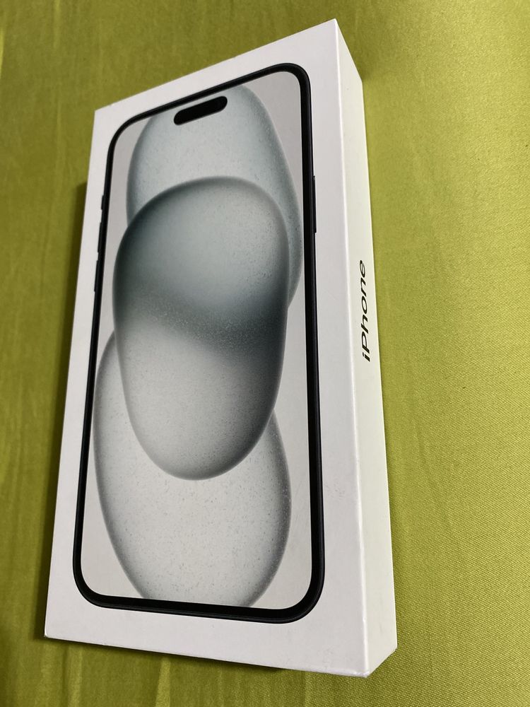 Vând Iphone 15 Plus 256 GB Black 5G NOU!!! sigilat!!