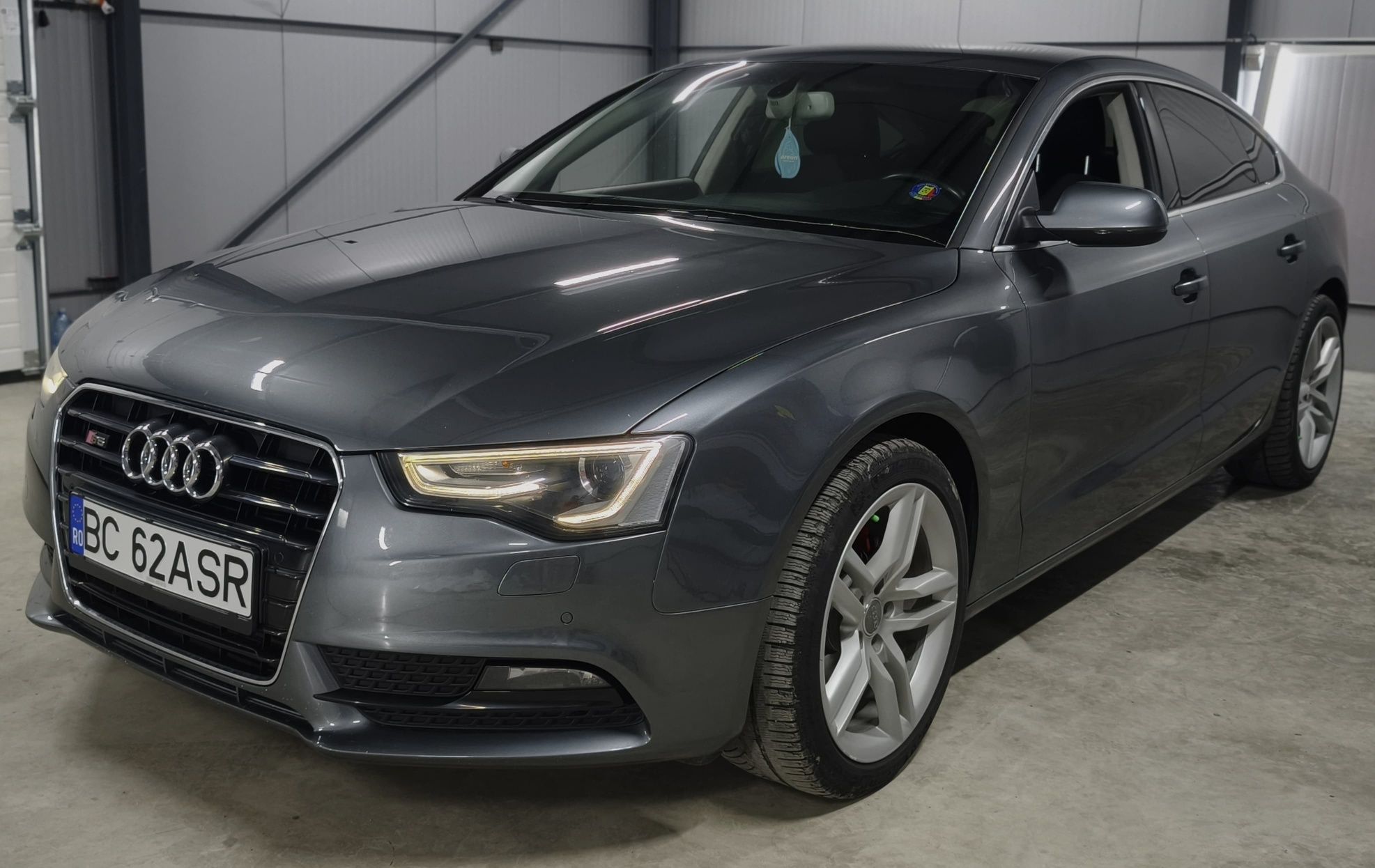 Vand Audi A5 2013