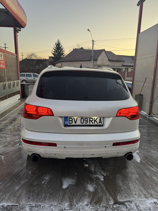 Vand sau Schimb Audi Q7