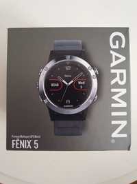 Vand Smartwatch Garmin Fenix 5, 47mm, Silver, incl. folie de protectie