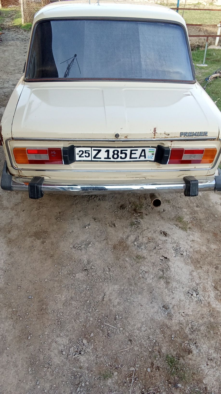 Jiguli vaz 2106. Radnoy