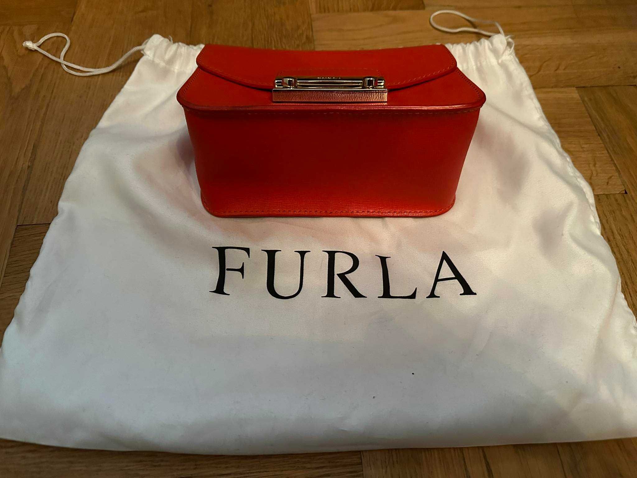 Чанта Furla Metropolis Crossbody