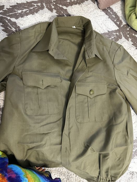 Продам форму цвета хаки