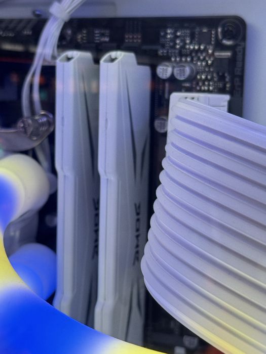 Placuta 32GB RAM DDR5