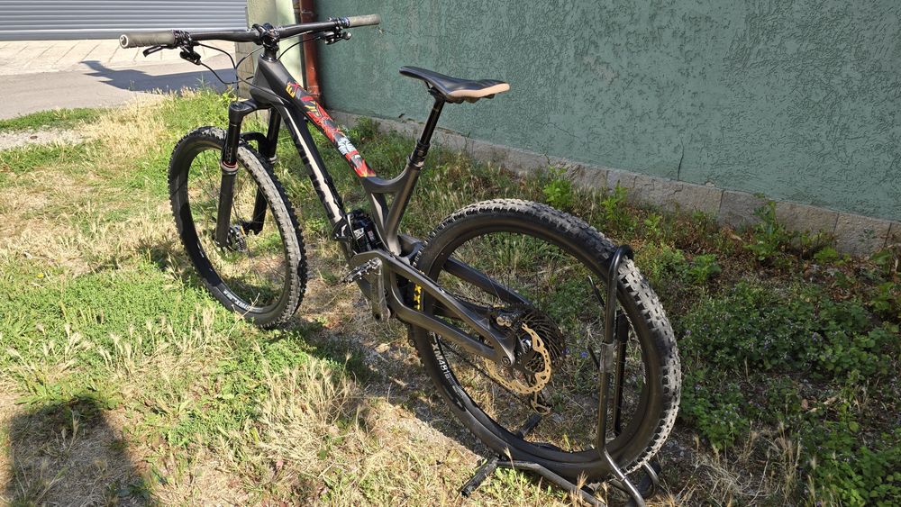 Evil Enduro Carbon