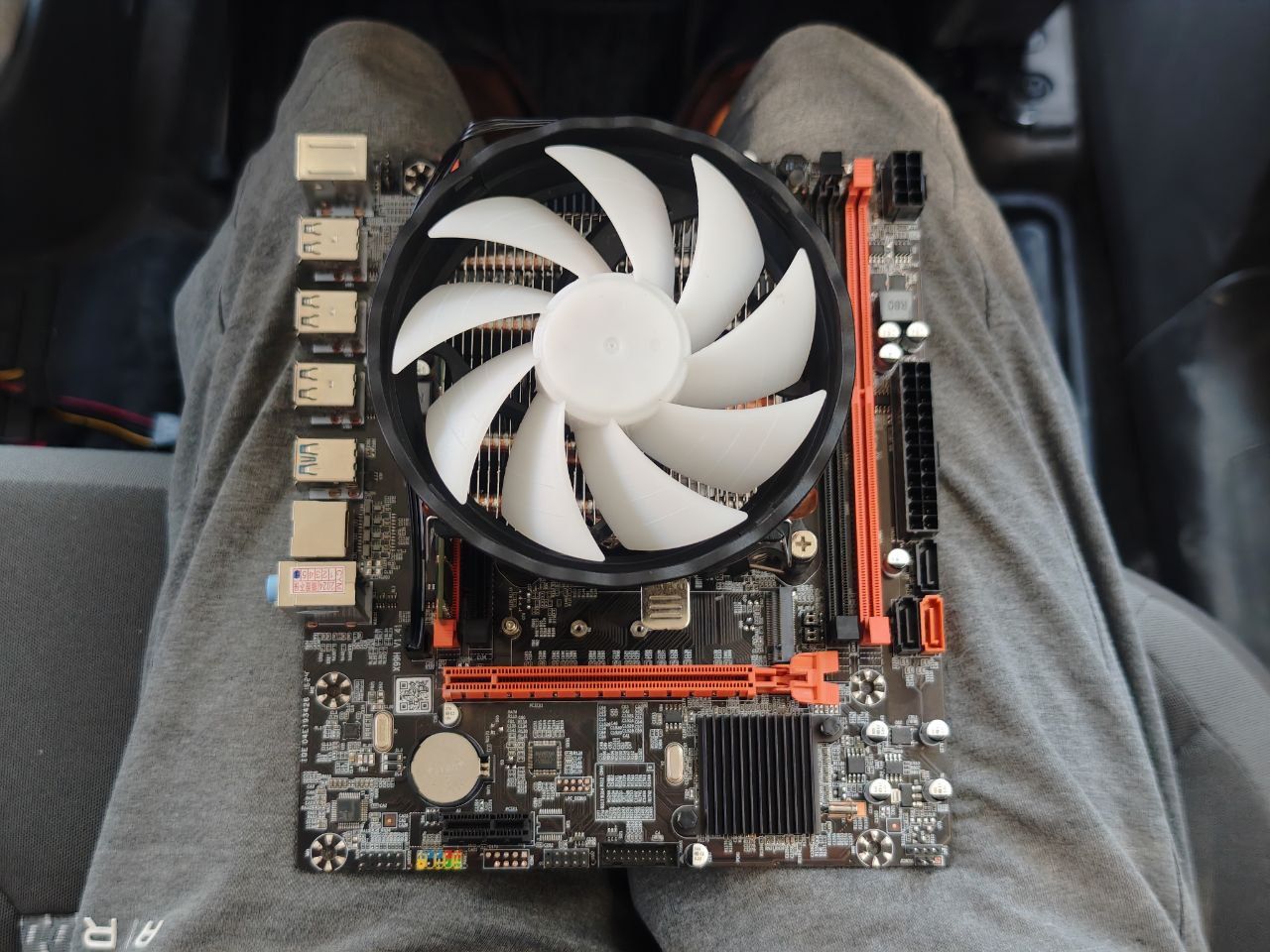 СРОЧНО! E5 2666 v3 ~ i5 10400f ddr4 16gb