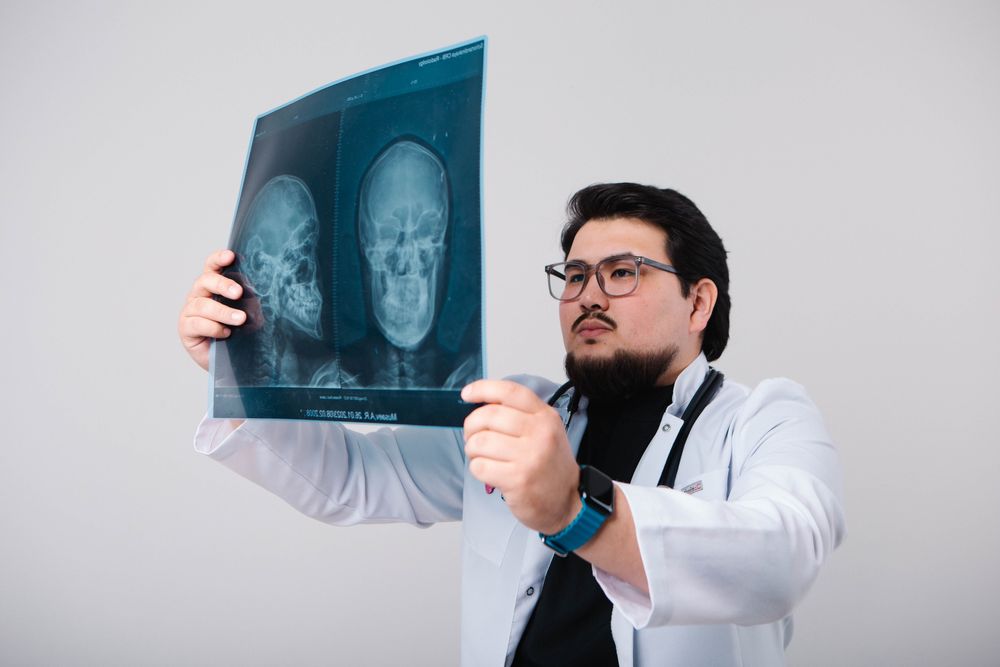 Нарколог на дом, терапевт, капельница, вывести из запоя, клиника 24/7