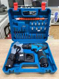 000Ж13 - Шуруповерт MAKITA LI-ion Cordless dreill/ КТ111712