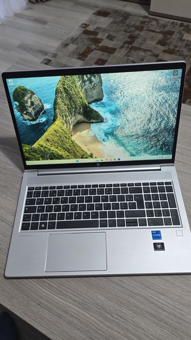 Laptop Hp Probook 450 G9, i5 gen12, 16Gb, ssd256, 15,6Fhd, windows11