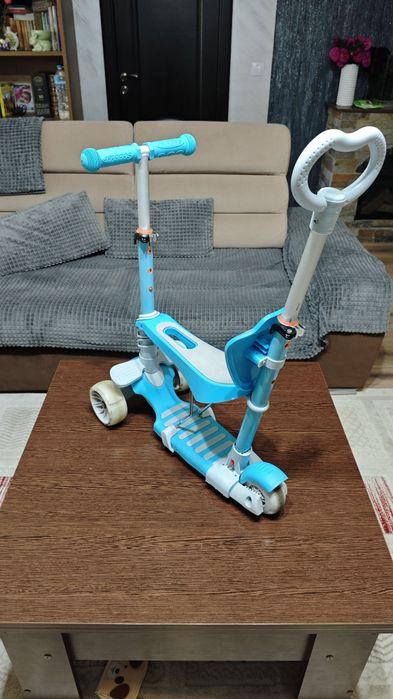 Trotineta cu scaunel