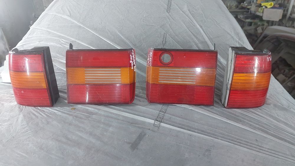 Продам задние фанари фольксваген пассат В-4 Седан  Комплект.