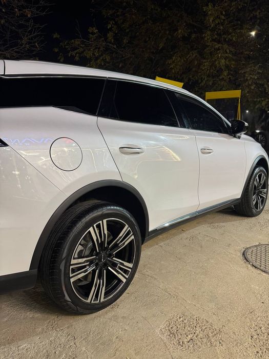 Продаю BYD tang FULL 4.6 сек.