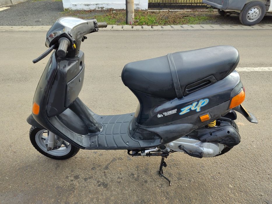 Scooter Piaggio Zip 49 cc - defect